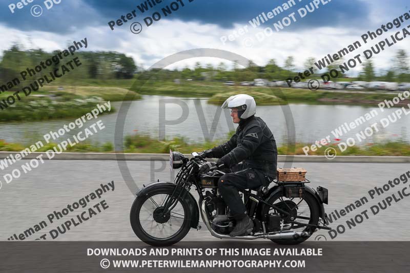 Vintage motorcycle club;eventdigitalimages;no limits trackdays;peter wileman photography;vintage motocycles;vmcc banbury run photographs